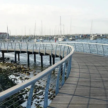 Fehmarn - Ferienresidenz 76- - Seeblick Staberdorf