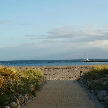 酒店 Fehmarn - Ferienresidenz 76- - Seeblick Staberdorf