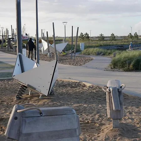 酒店 Fehmarn - Ferienresidenz 76- - Seeblick