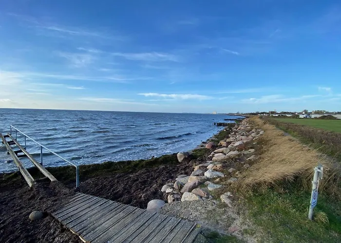 Hotel Fehmarn - Ferienresidenz 76- - Seeblick *