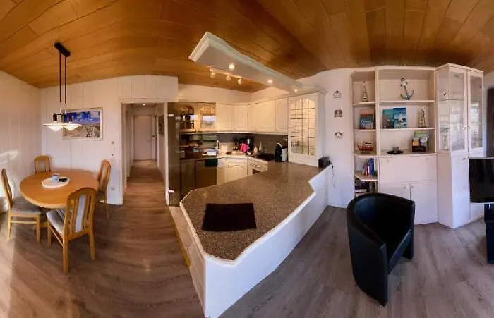 Hotel Fehmarn - Ferienresidenz 76- - Seeblick